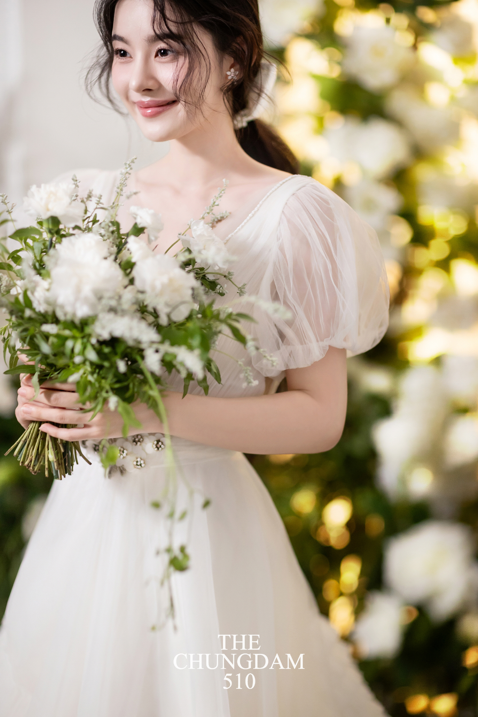 Bridal portrait at The Chungdam